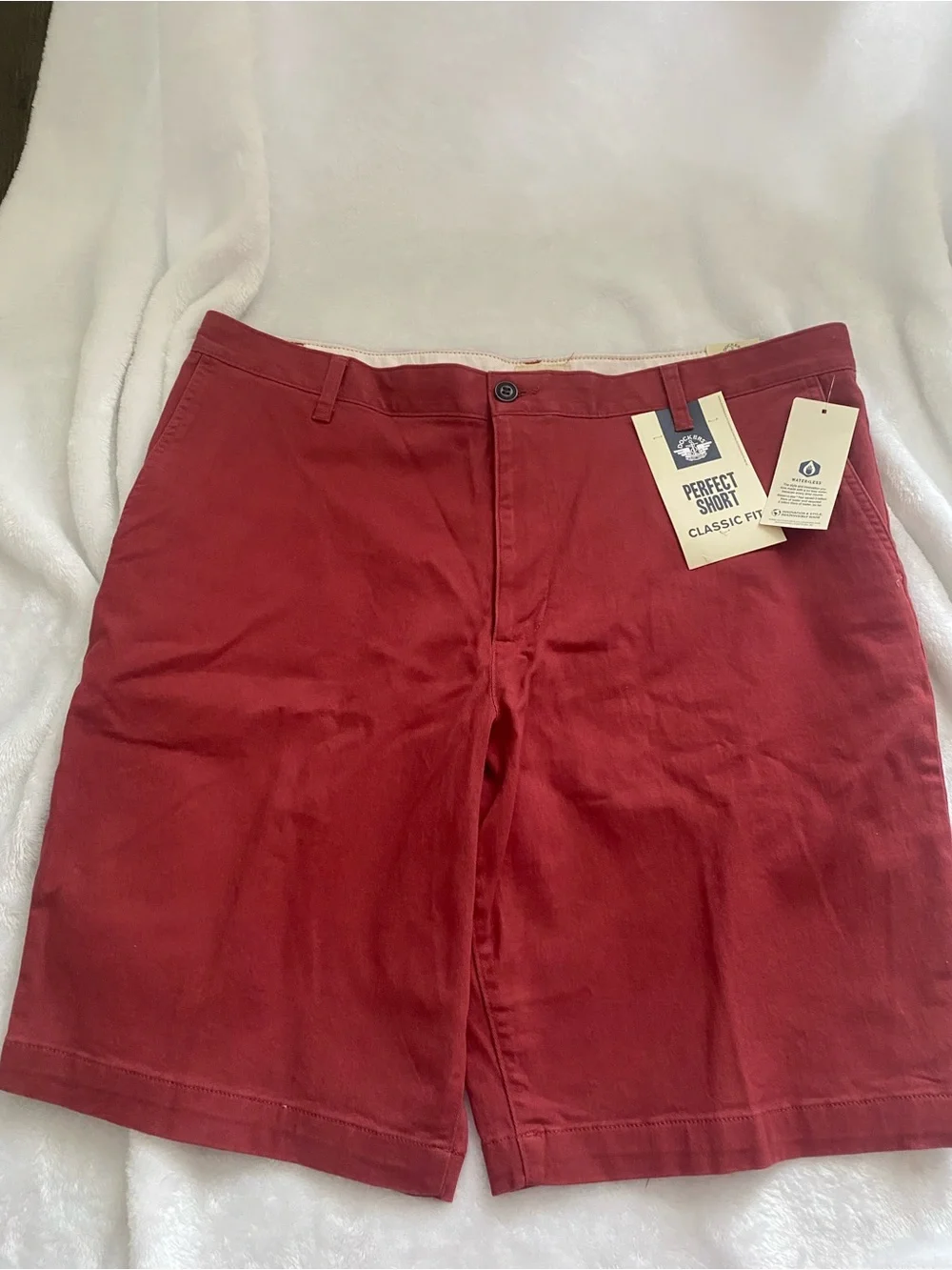 NWT dockers men’s red shorts